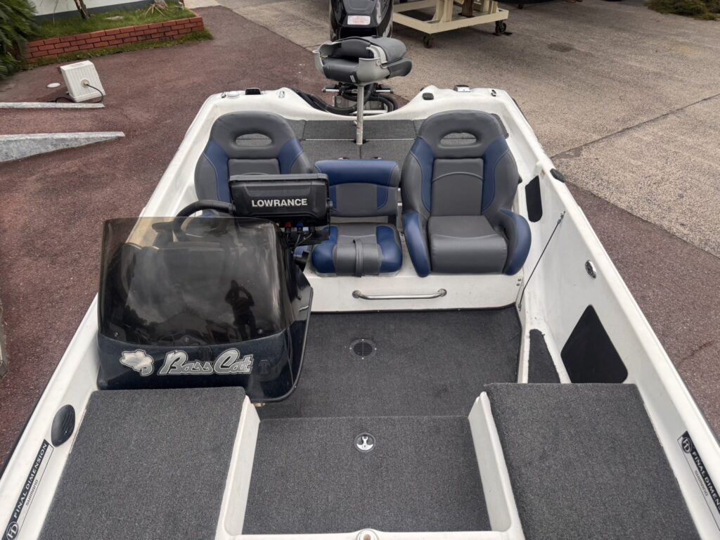 バスキャットパンテラII　2011年モデル