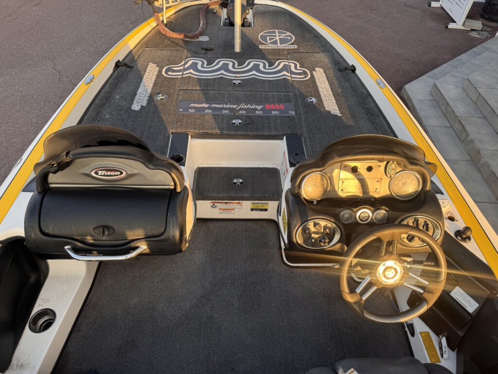 Triton_20XSHP_2008model