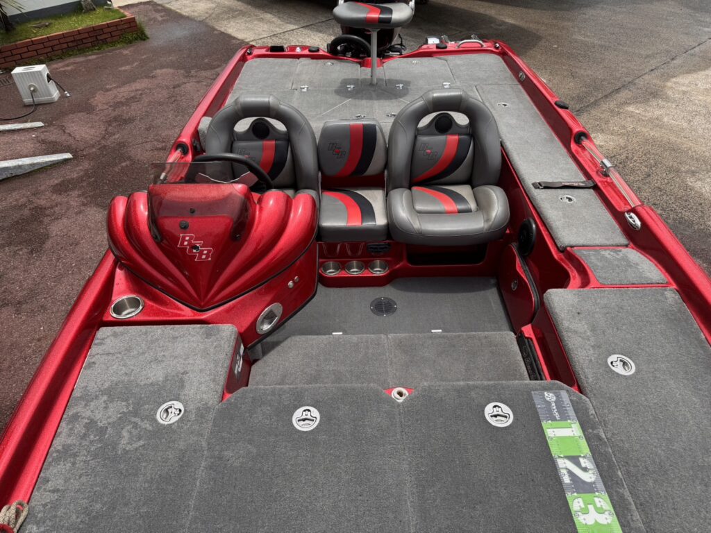 BASS CAT JAGUAR 2016model